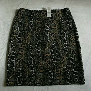 Animal print pencil skirt Size S